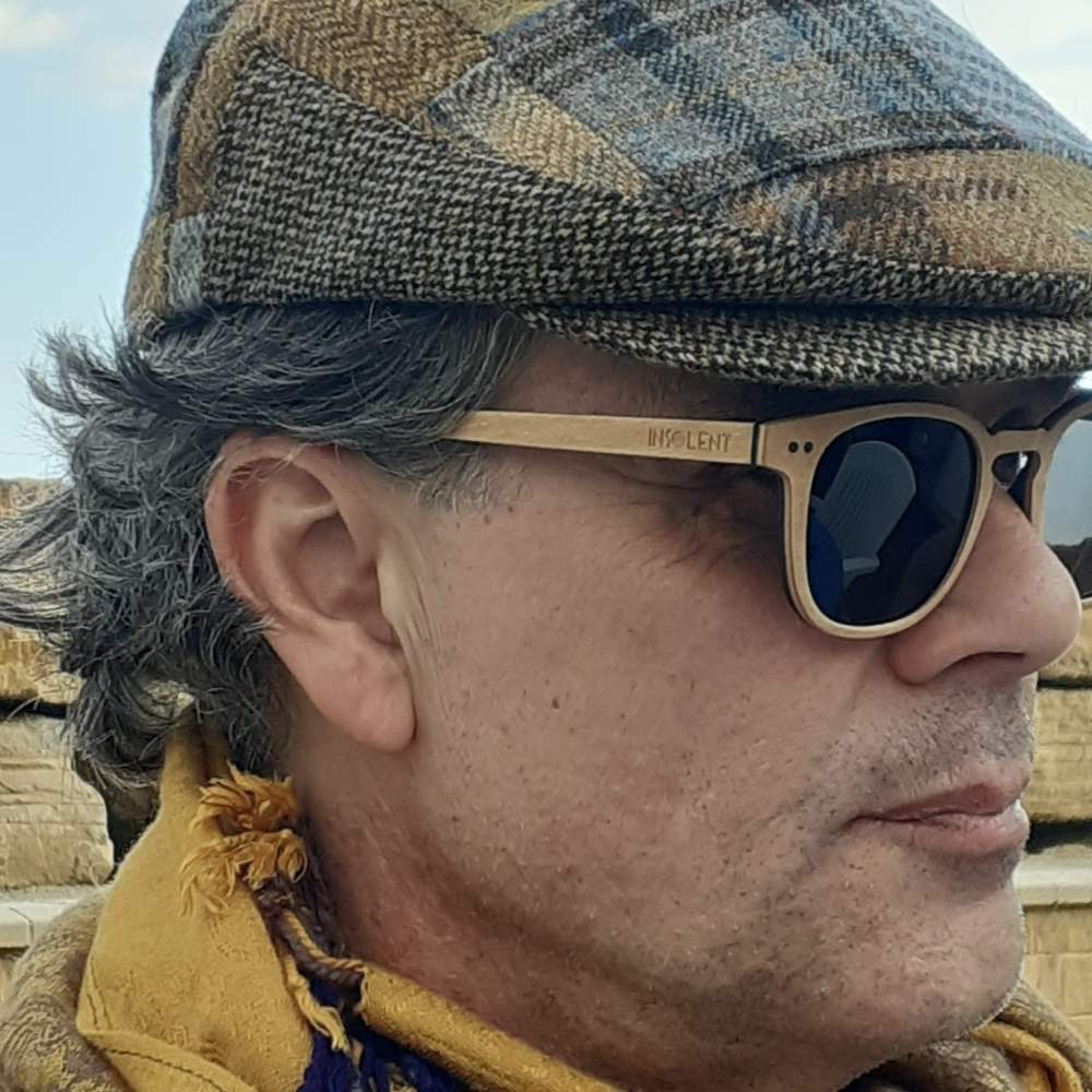 Perfil Gafas de Sol polarizadas de madera BROOKLYN VANILA UV400