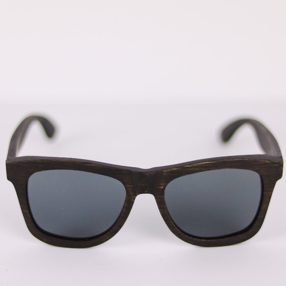 BROWN GOTHO - Gafas de Sol Polarizadas de Bambú oscuro con elegancia sobria y rebelde