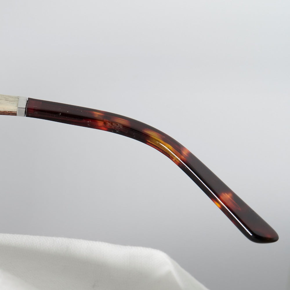 Detalle patilla Gafas de sol CRAZY WOODIE