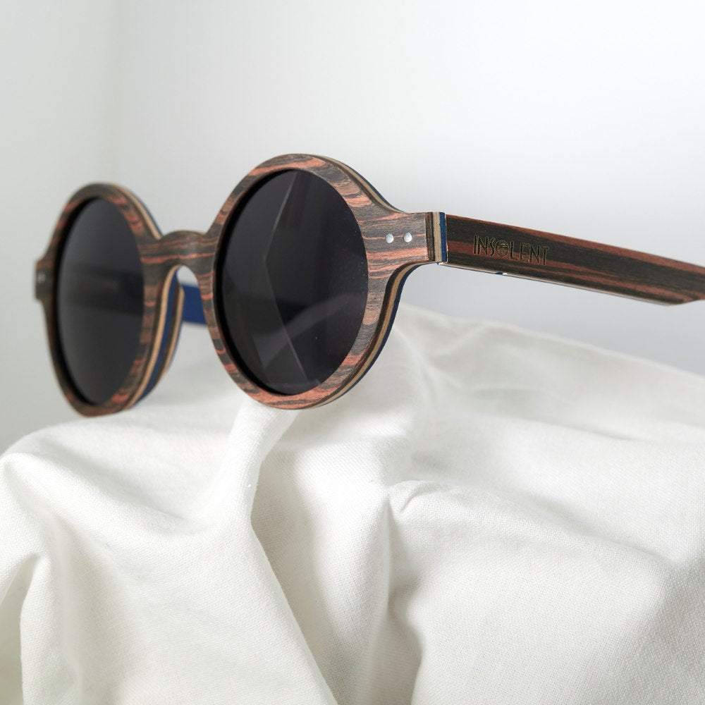 Lateral Gafas de Sol polarizadas GOLFMASTER BLUE sobre lienzo