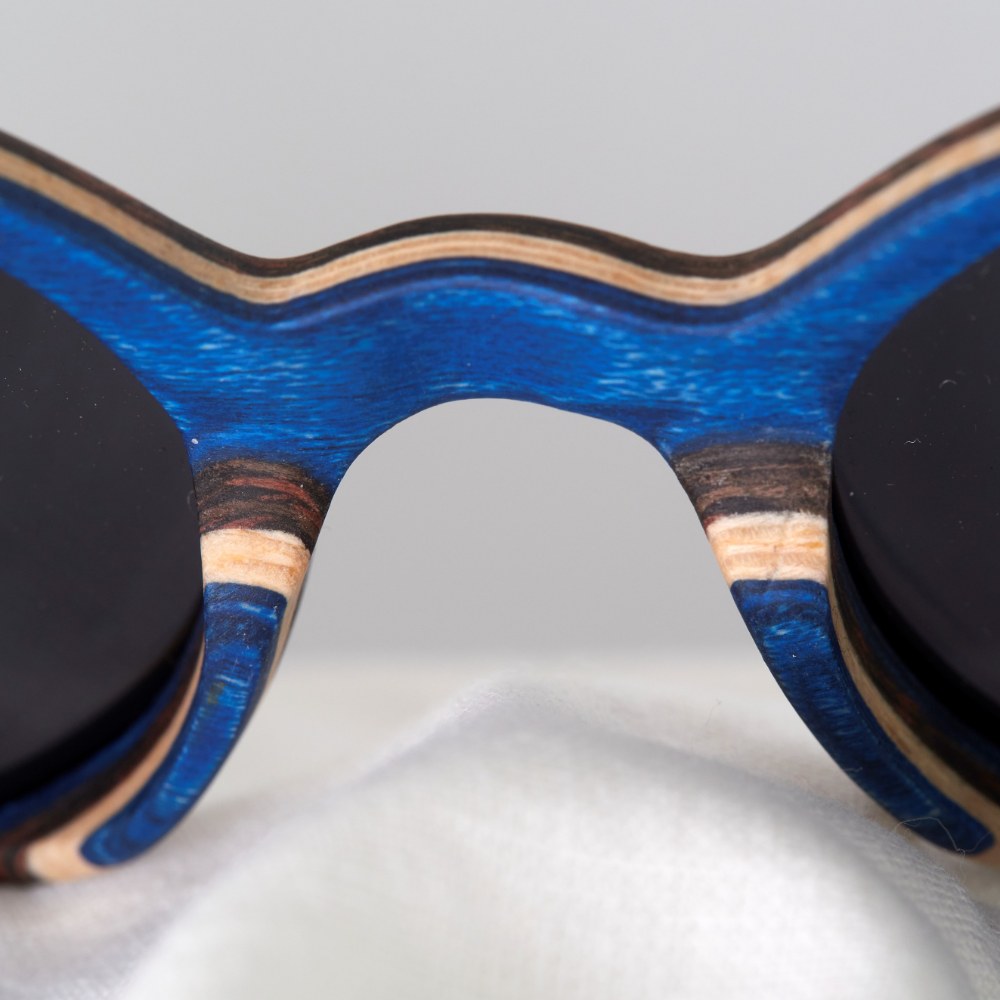 Detalle Interior del Puente Gafas de Sol polarizadas GOLFMASTER BLUE. Coloración de fantasía
