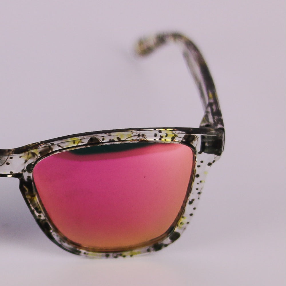 Detalle Lente y Patilla Gafas de Sol polarizadas LEMON EMOJI UV400